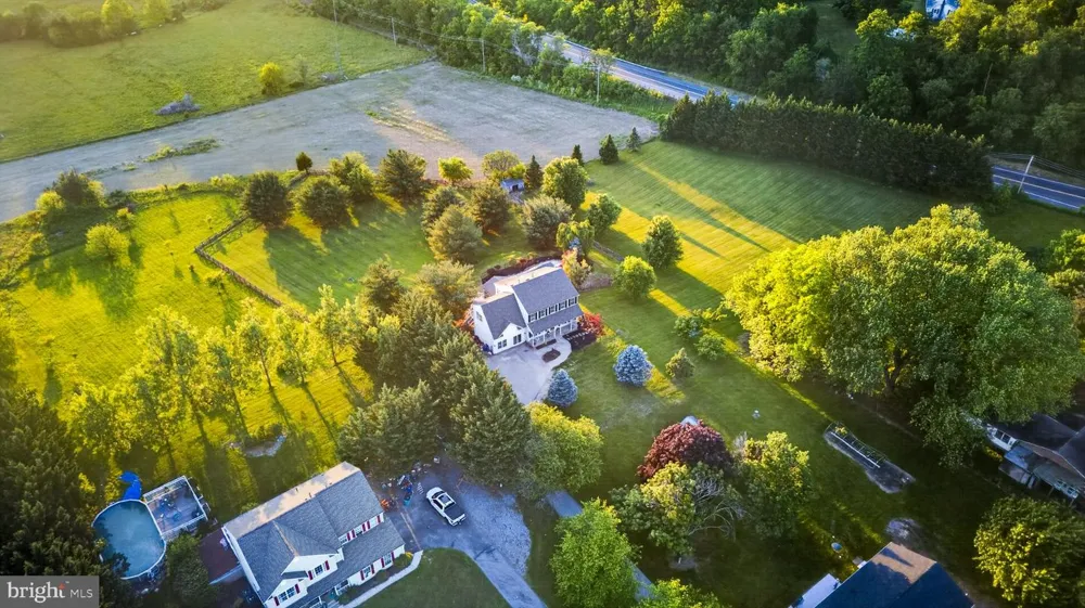 8840 MAPLEVILLE ROAD Mount Airy, MD 21771