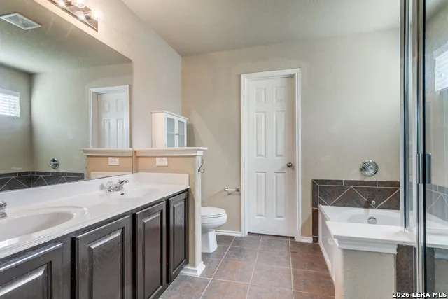 13611 Welsford Live Oak, TX 78233
