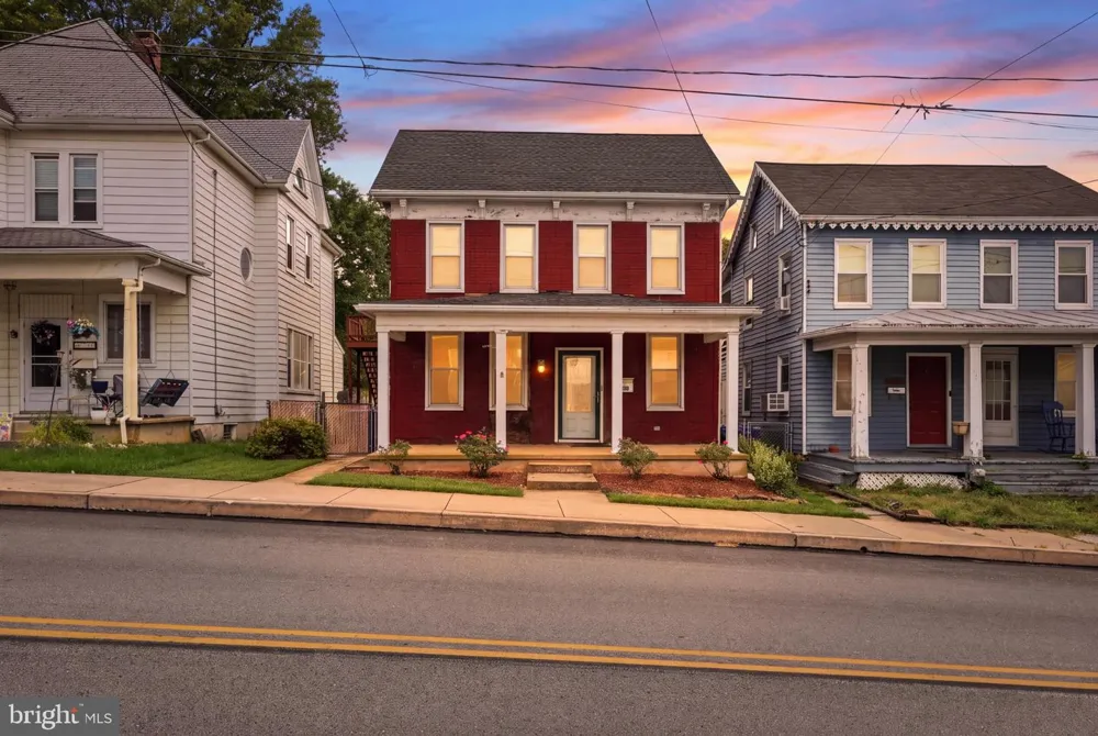 222 MAIN STREET Jacobus, PA 17407