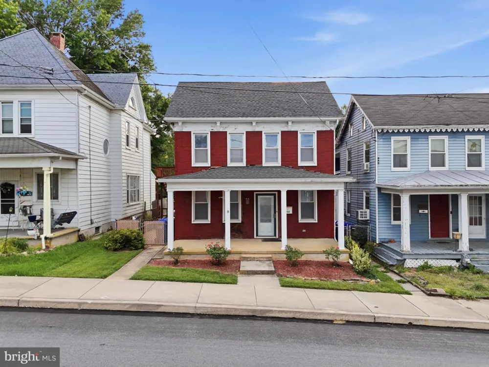 222 MAIN STREET Jacobus, PA 17407