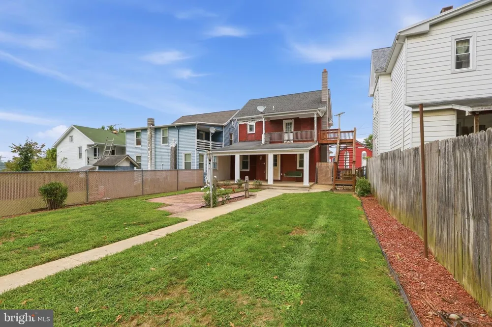 222 MAIN STREET Jacobus, PA 17407