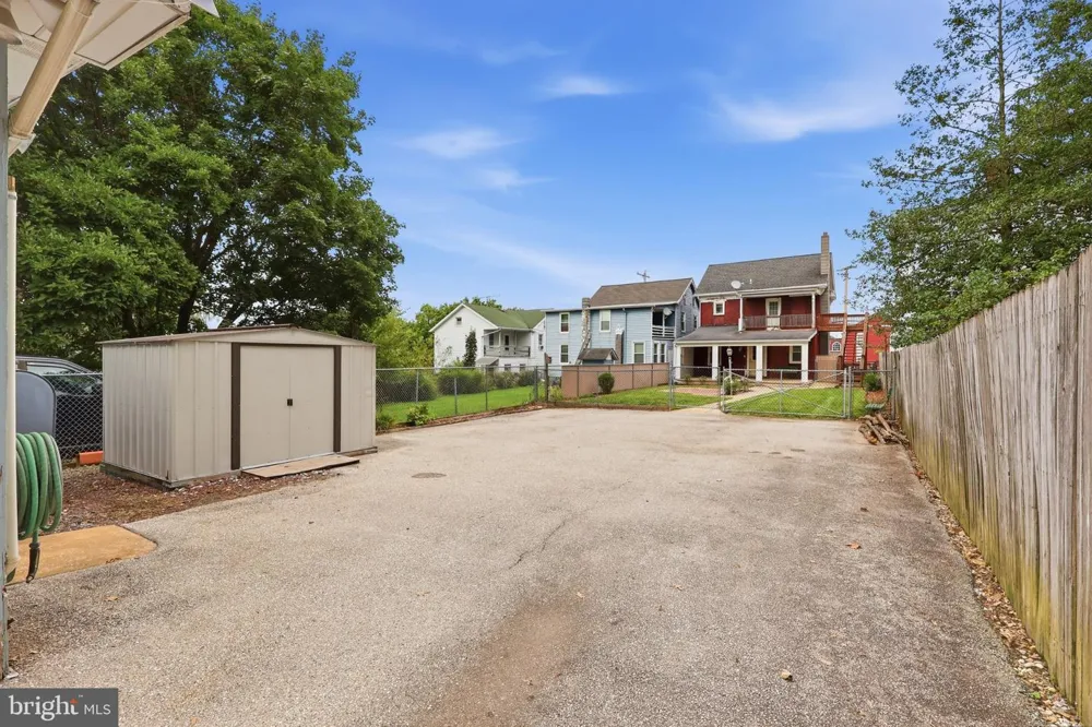 222 MAIN STREET Jacobus, PA 17407