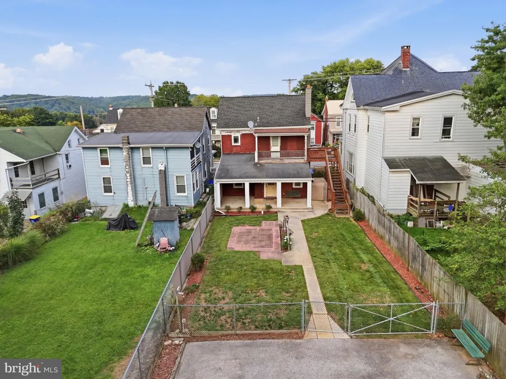 222 MAIN STREET Jacobus, PA 17407