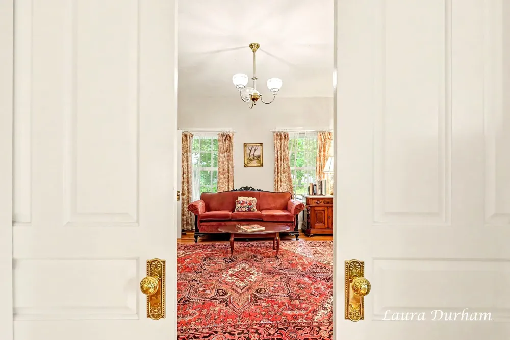 345 Mary Street Saugatuck, MI 49453