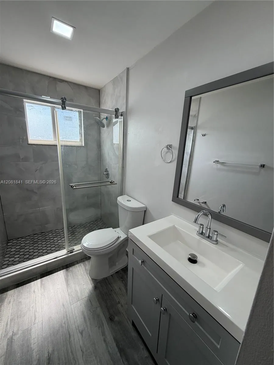 9371 Fontainebleau Blvd #I225 Miami, FL 33172