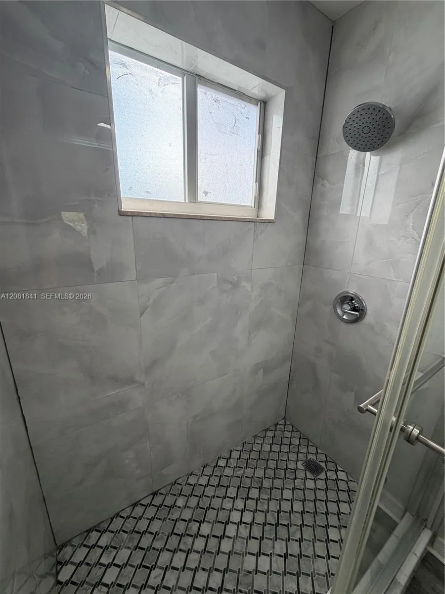 9371 Fontainebleau Blvd #I225 Miami, FL 33172