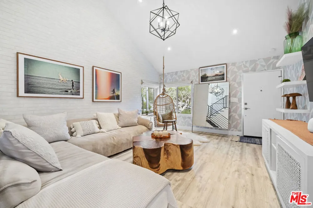 29206 Heathercliff Road Malibu, CA 90265