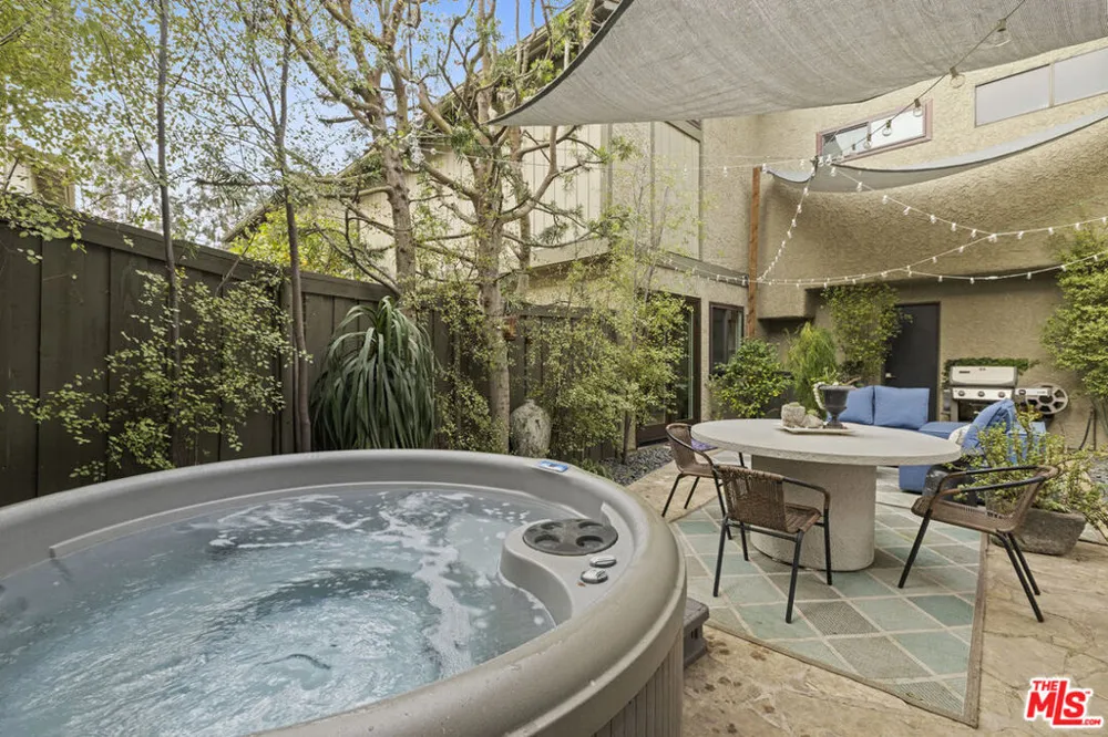 29206 Heathercliff Road Malibu, CA 90265