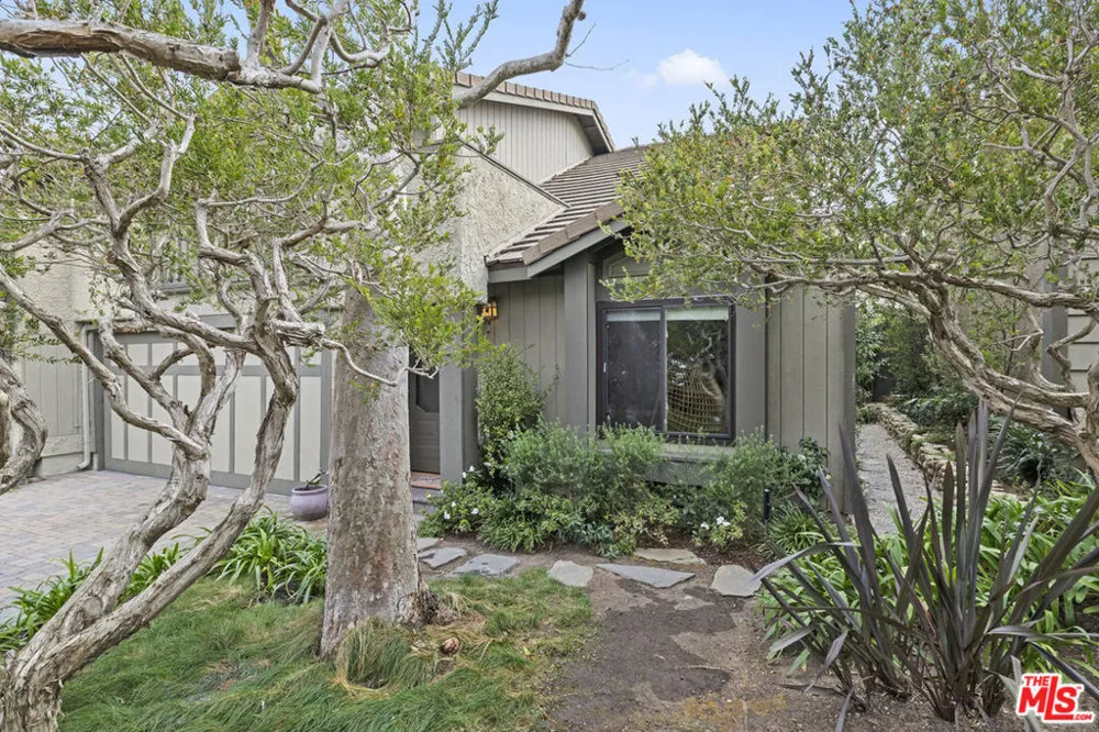 29206 Heathercliff Road Malibu, CA 90265