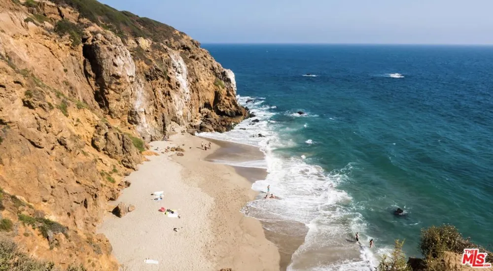 29206 Heathercliff Road Malibu, CA 90265