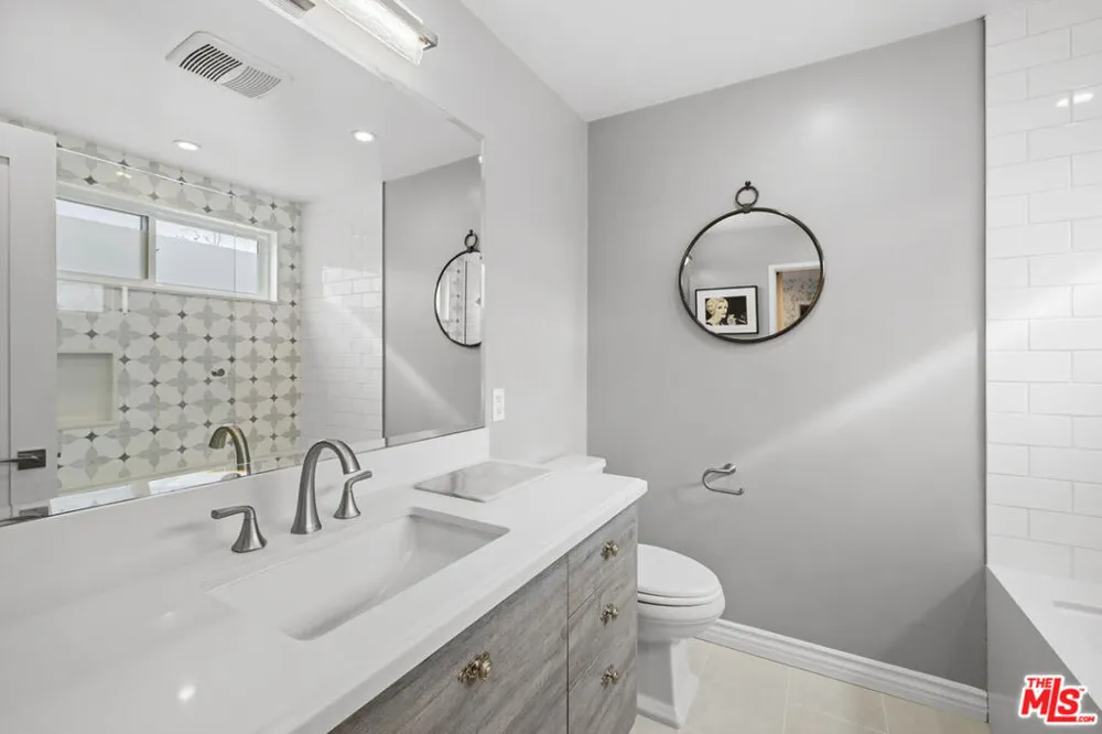 29206 Heathercliff Road Malibu, CA 90265