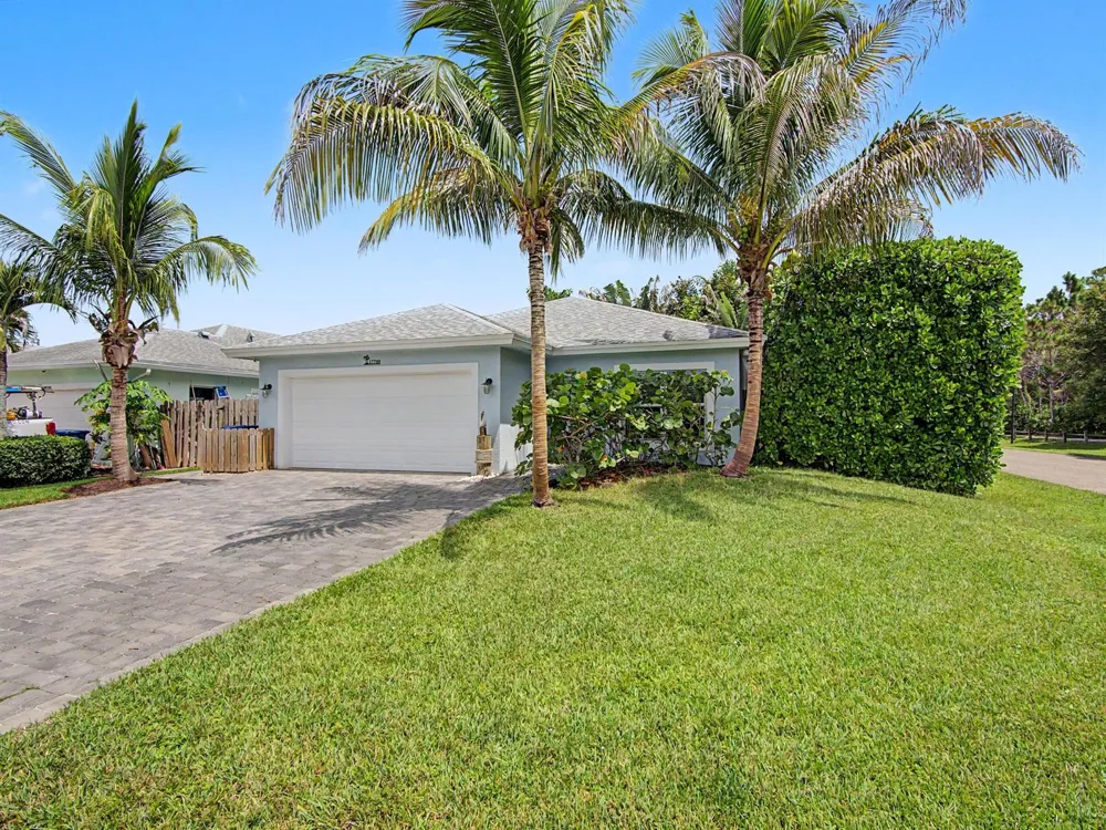 17700 Cornelia Avenue Jupiter, FL 33458