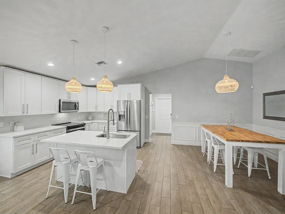 17700 Cornelia Avenue Jupiter, FL 33458