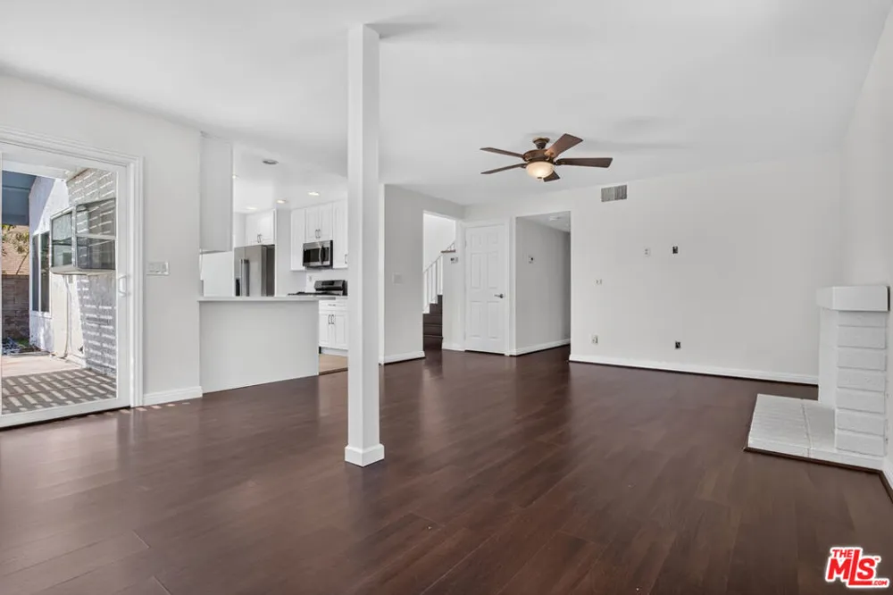 27820 Palmetto Ridge Drive Santa Clarita, CA 91354