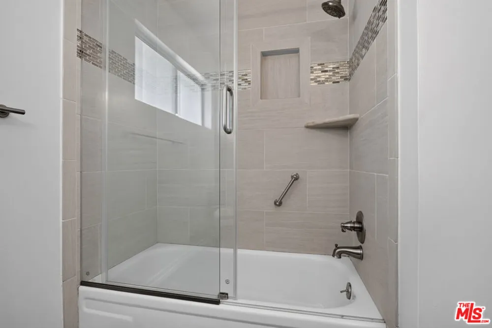 27820 Palmetto Ridge Drive Santa Clarita, CA 91354