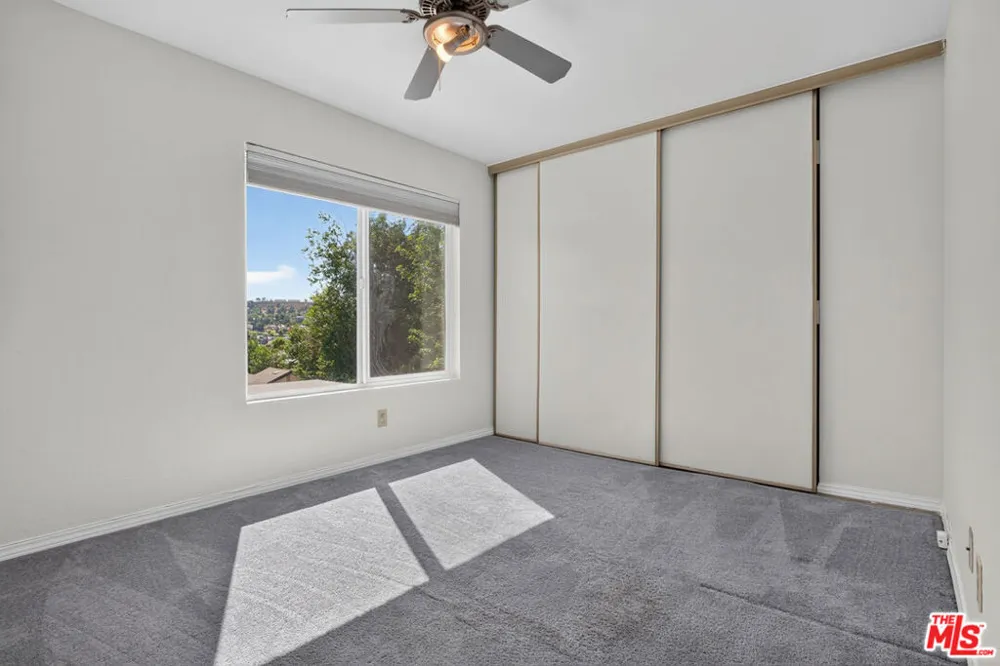 27820 Palmetto Ridge Drive Santa Clarita, CA 91354