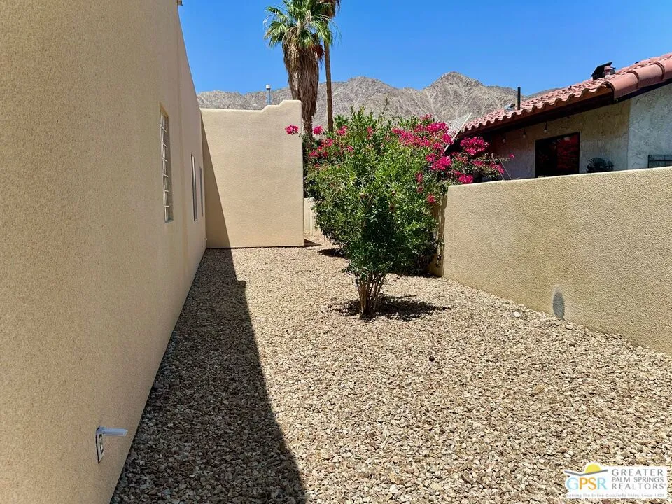 51220 Avenida Velasco La Quinta, CA 92253