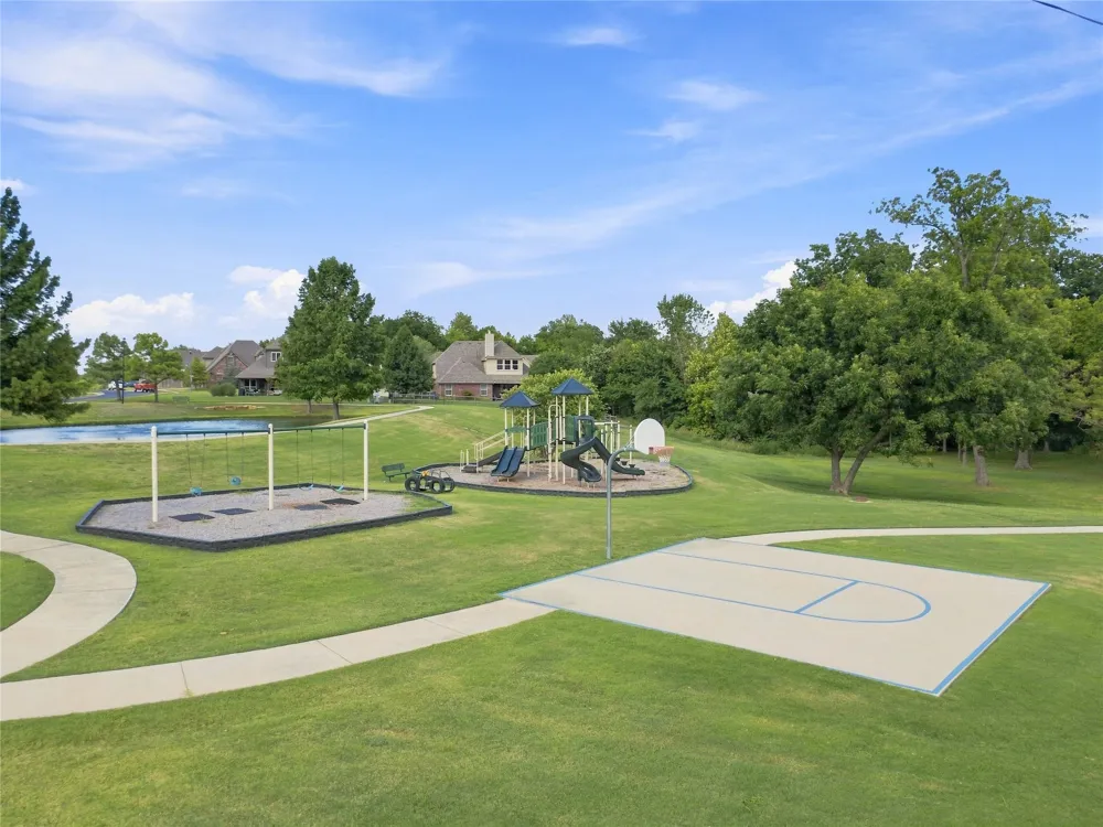 10917 S Sycamore Street Jenks, OK 74037