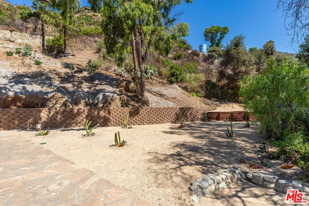 2961 Gorge Road Malibu, CA 90265