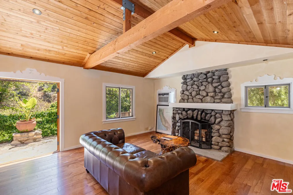 2961 Gorge Road Malibu, CA 90265