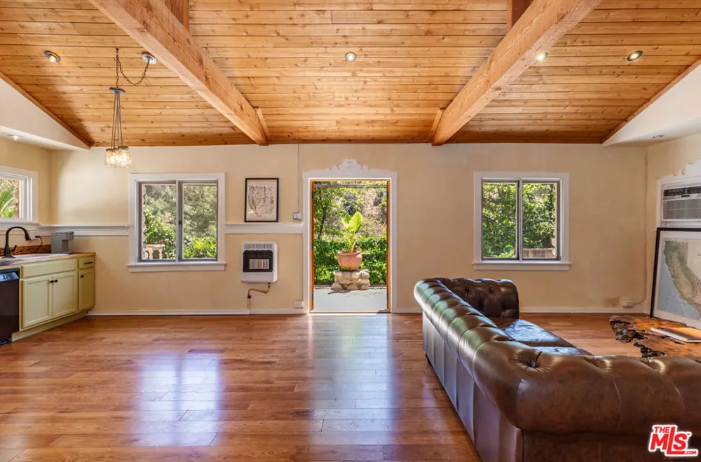2961 Gorge Road Malibu, CA 90265