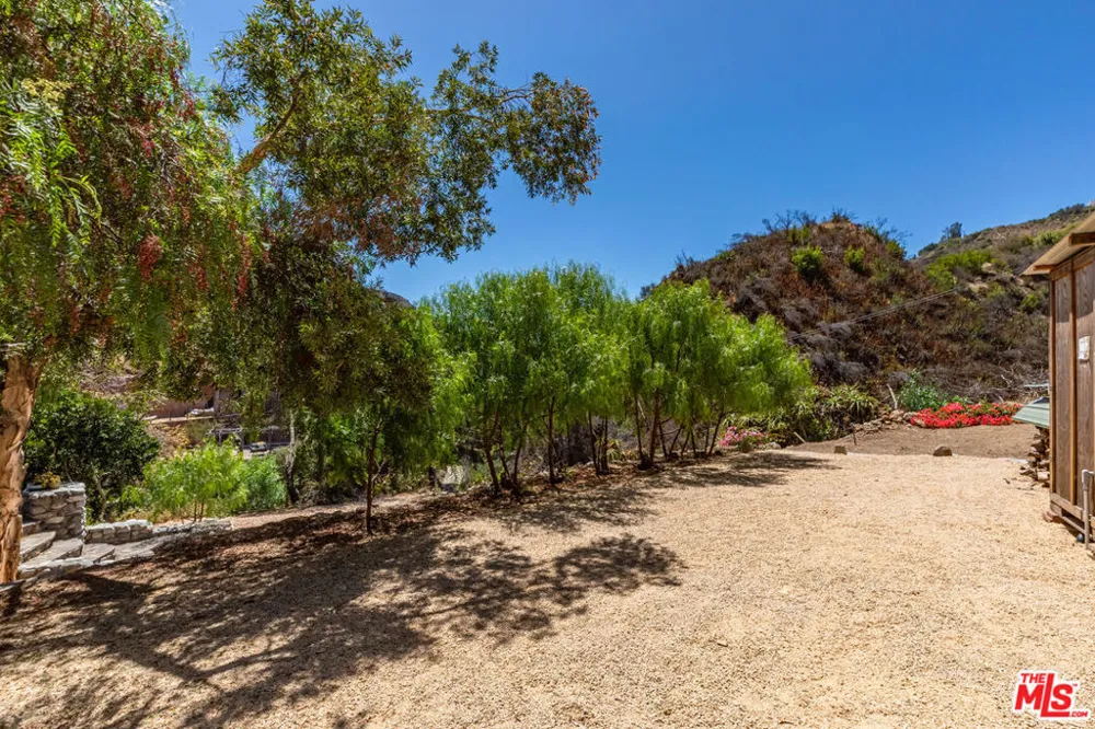 2961 Gorge Road Malibu, CA 90265