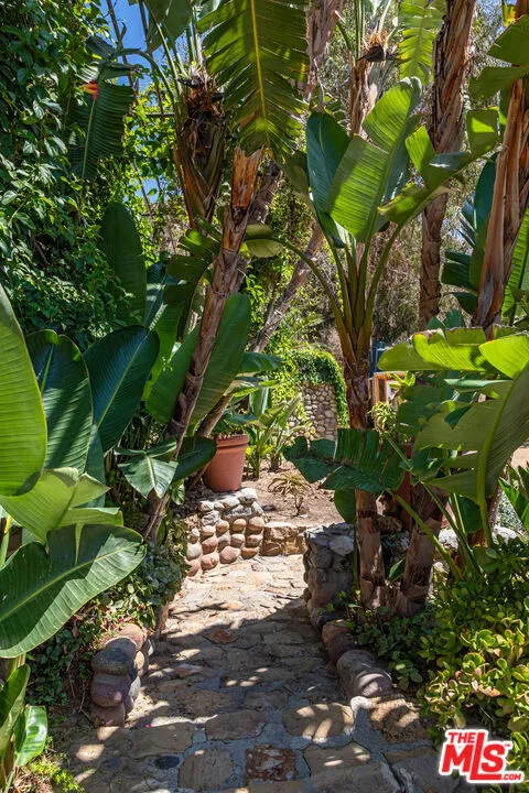 2961 Gorge Road Malibu, CA 90265