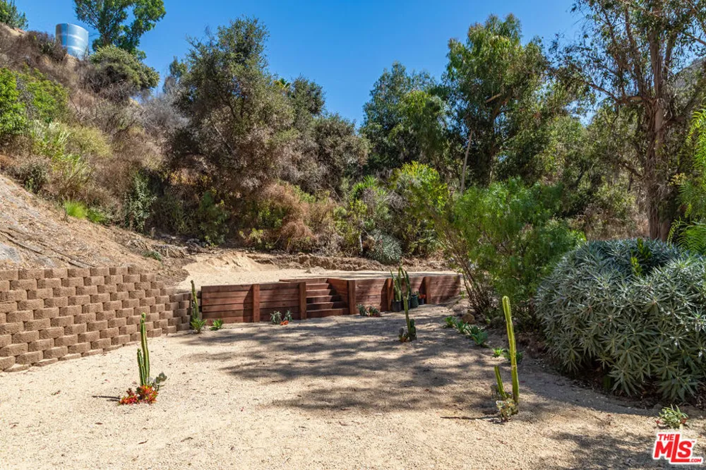 2961 Gorge Road Malibu, CA 90265
