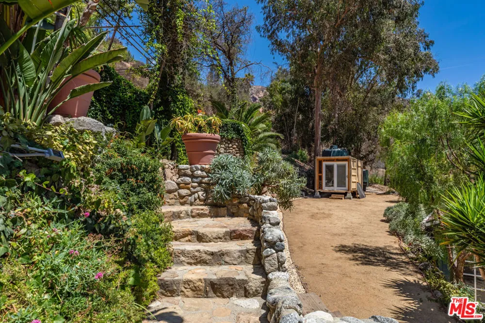 2961 Gorge Road Malibu, CA 90265