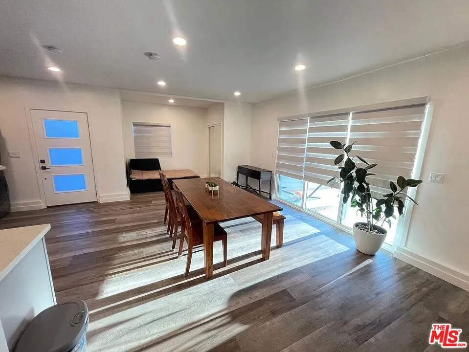 Address Not Shown La Crescenta, CA 91214