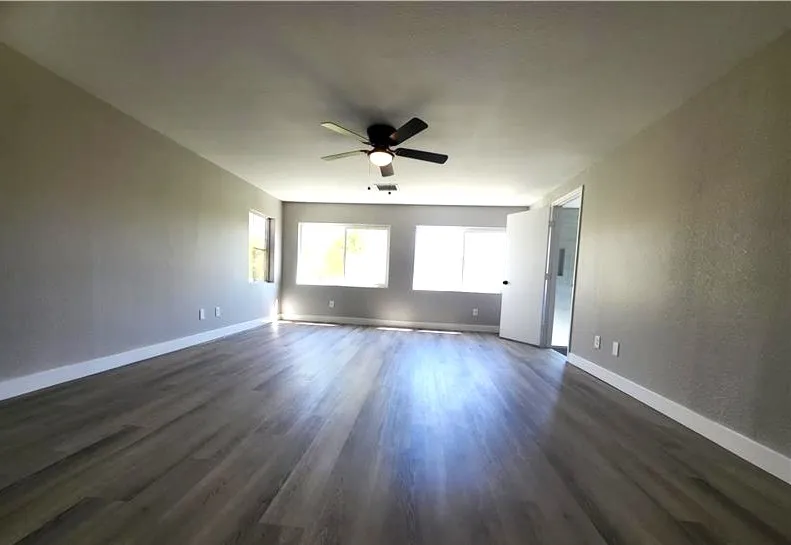 10208 Grecian Laurel Court Las Vegas, NV 89183