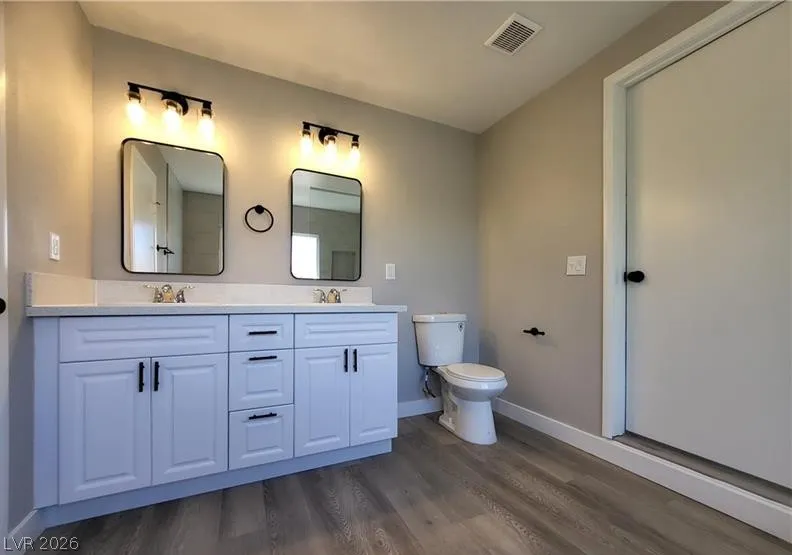 10208 Grecian Laurel Court Las Vegas, NV 89183