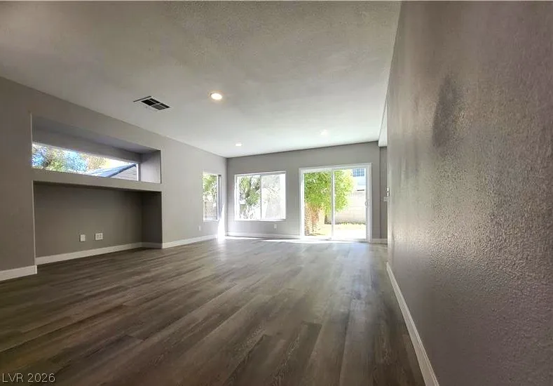 10208 Grecian Laurel Court Las Vegas, NV 89183