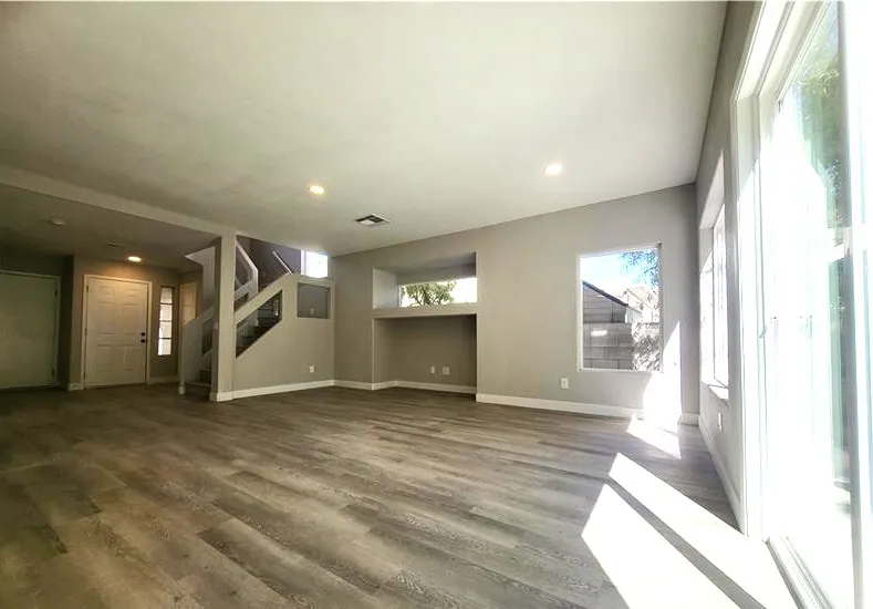 10208 Grecian Laurel Court Las Vegas, NV 89183