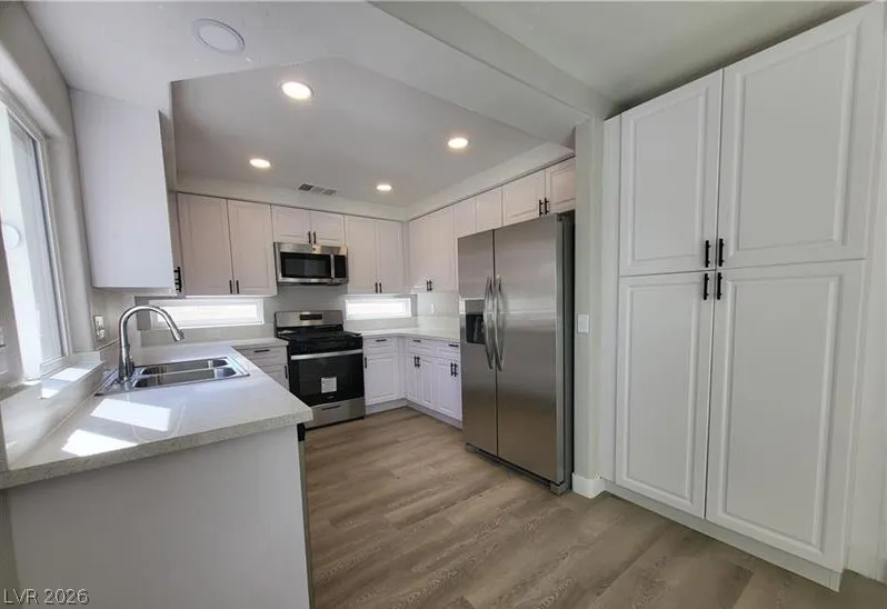 10208 Grecian Laurel Court Las Vegas, NV 89183