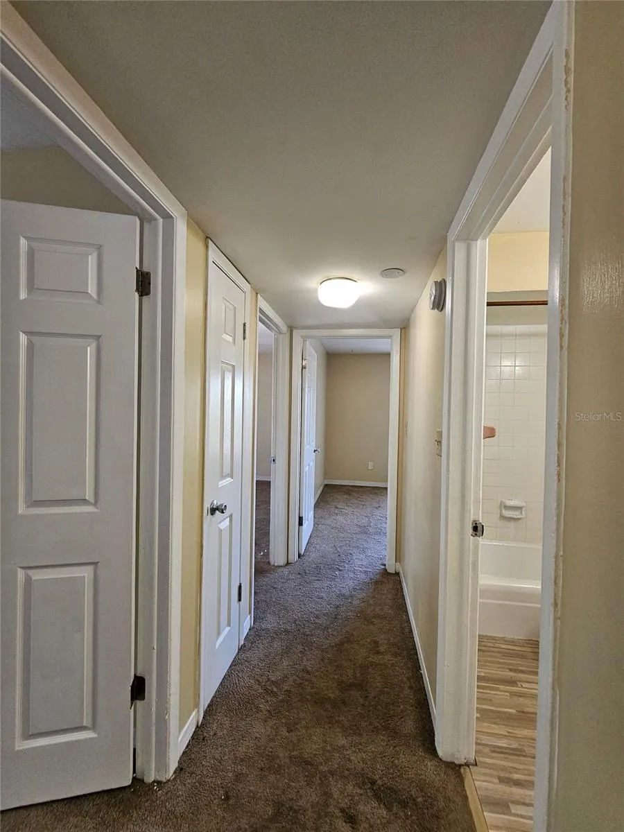 7602 W POWHATAN AVENUE #2 Tampa, FL 33615
