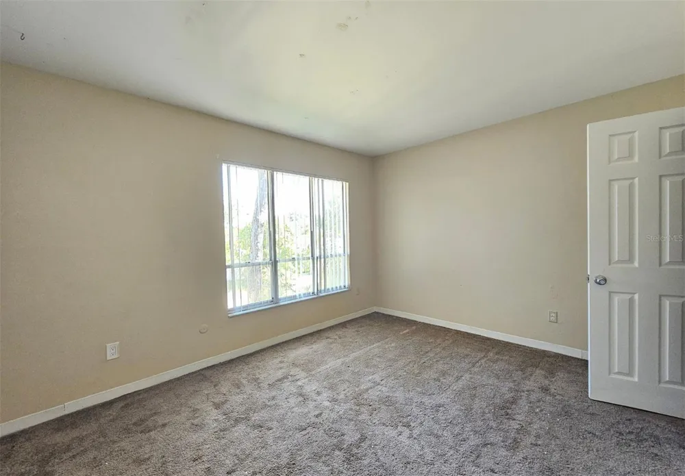 7602 W POWHATAN AVENUE #2 Tampa, FL 33615