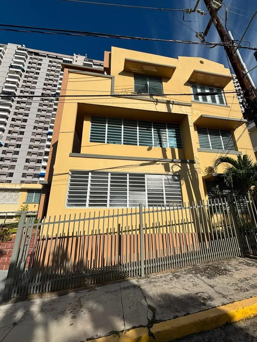 520 RIERA STREET #2 San Juan, PR 00909