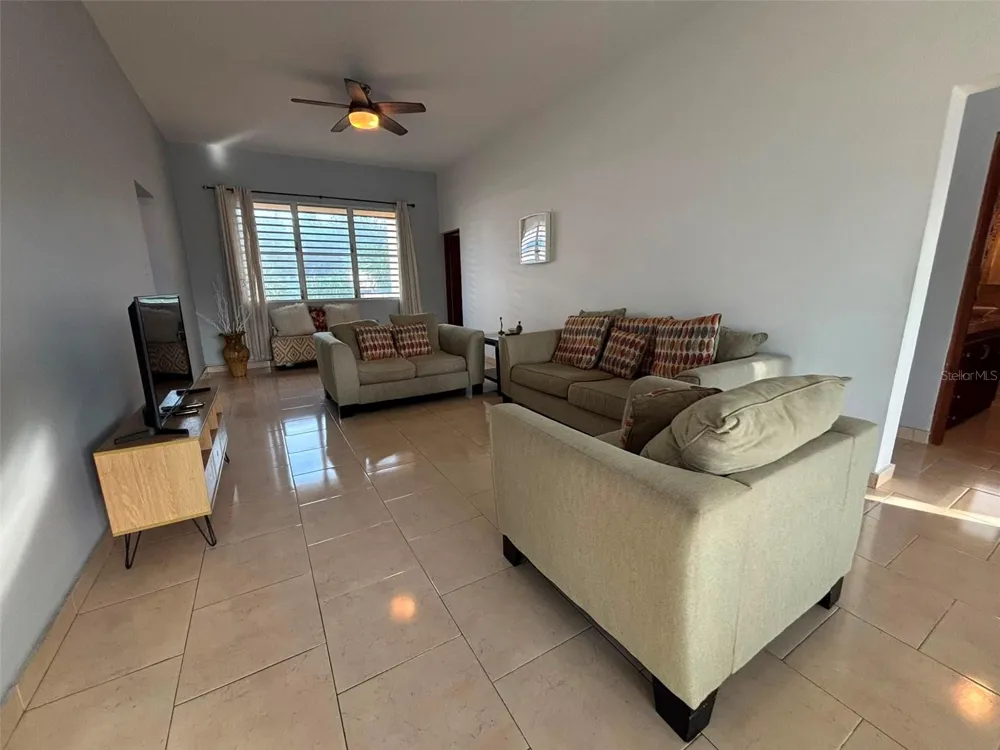 520 RIERA STREET #2 San Juan, PR 00909