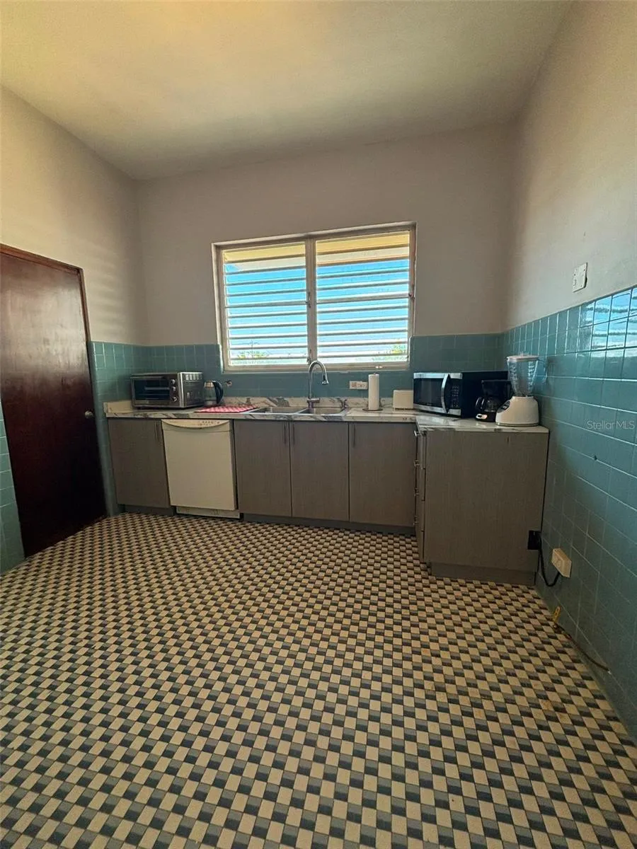 520 RIERA STREET #2 San Juan, PR 00909