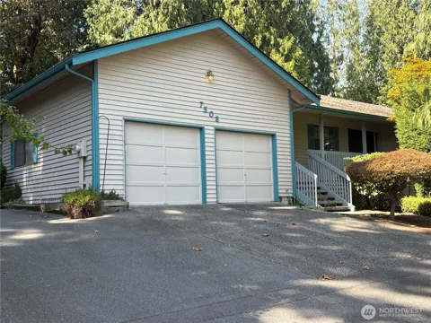 7503 152nd Avenue NE