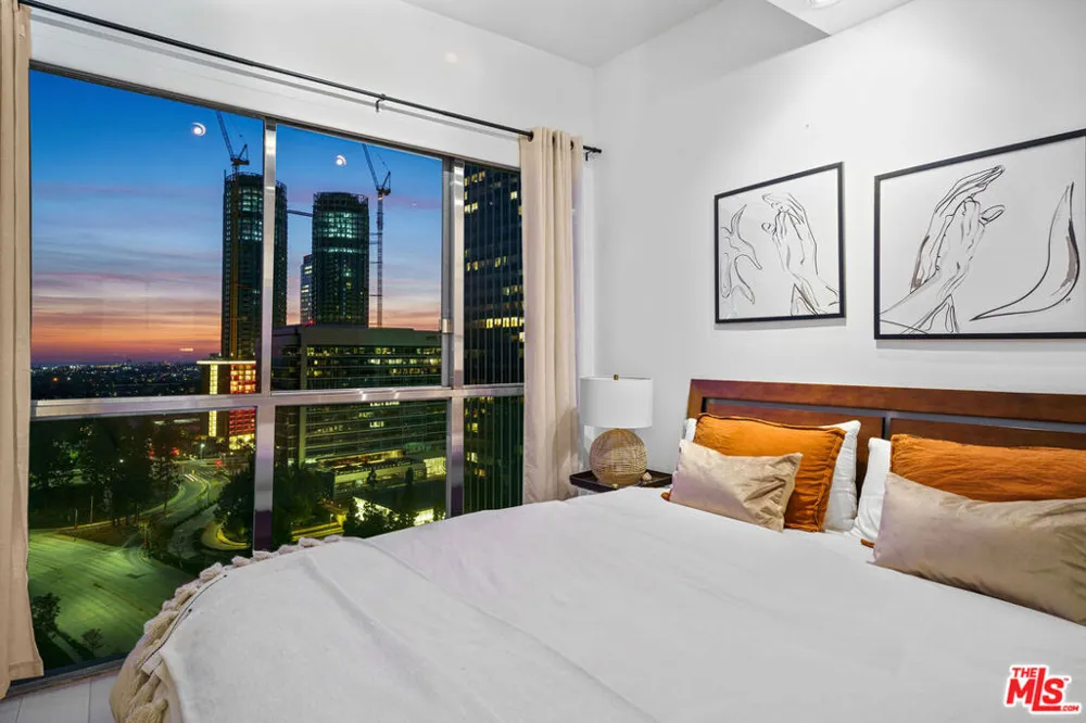 2160 E Century Parkway #2109 Los Angeles, CA 90067