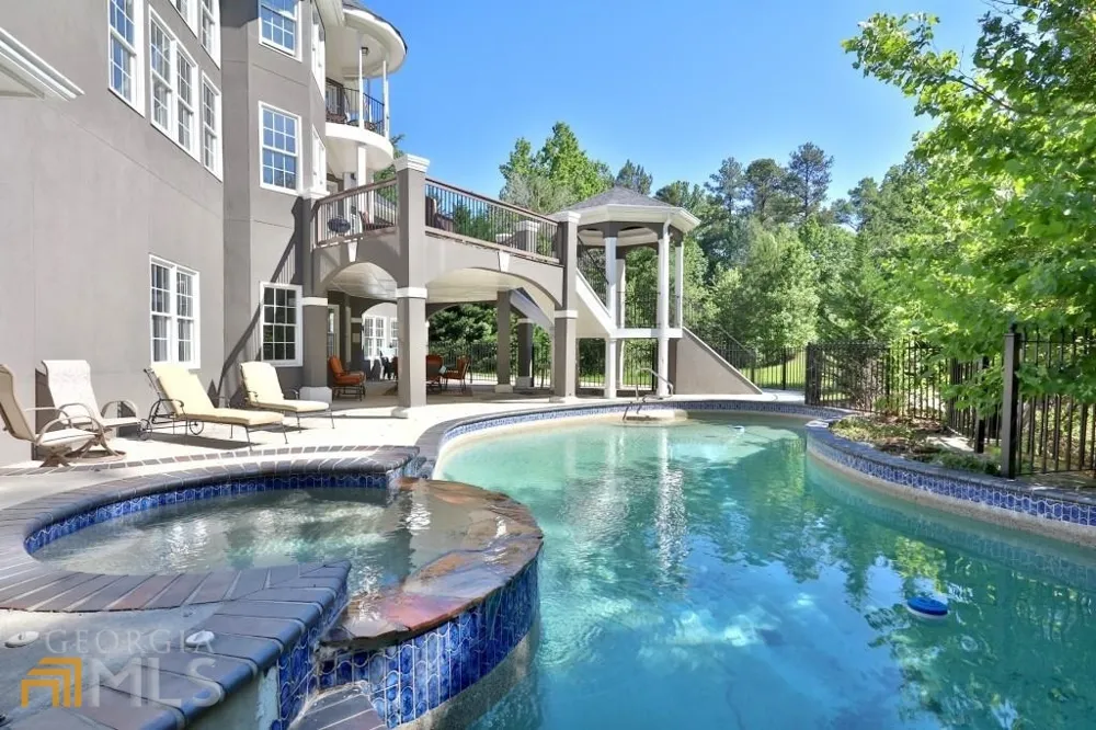 910 Woodward Park DR Suwanee, GA 30024