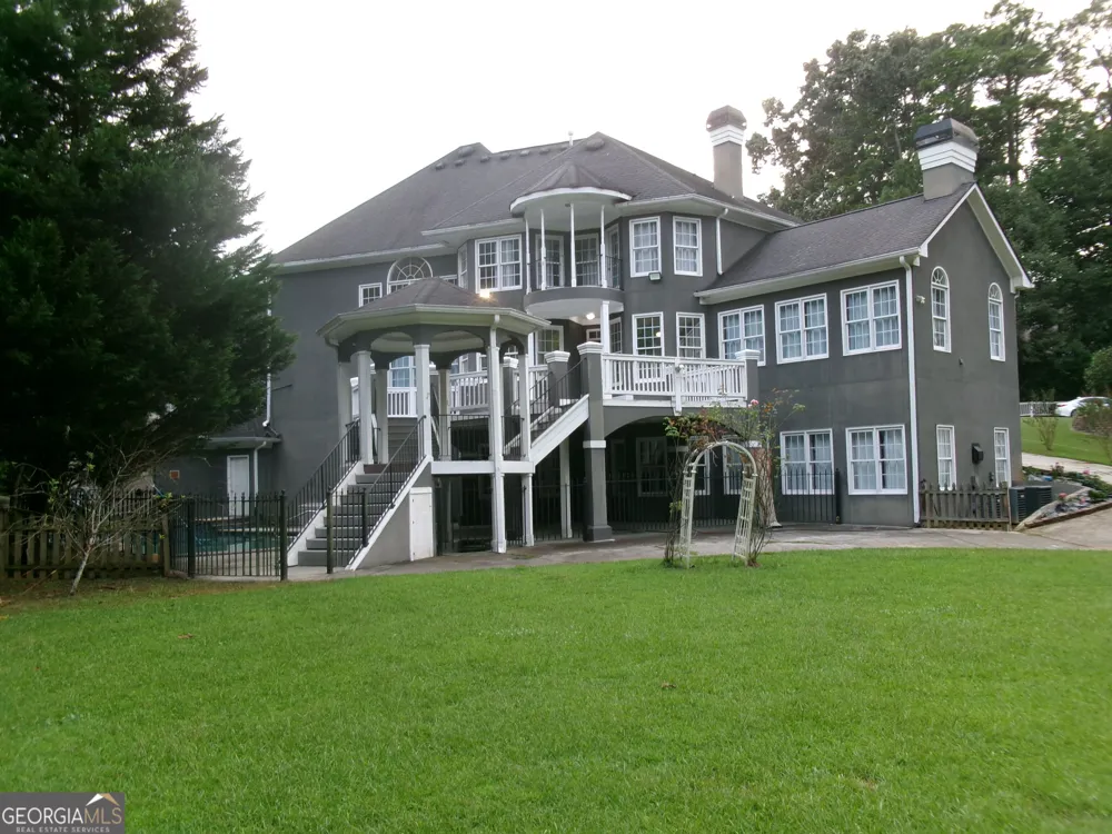 910 Woodward Park DR Suwanee, GA 30024