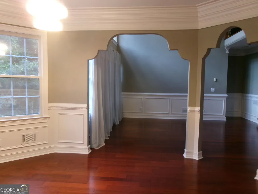 910 Woodward Park DR Suwanee, GA 30024