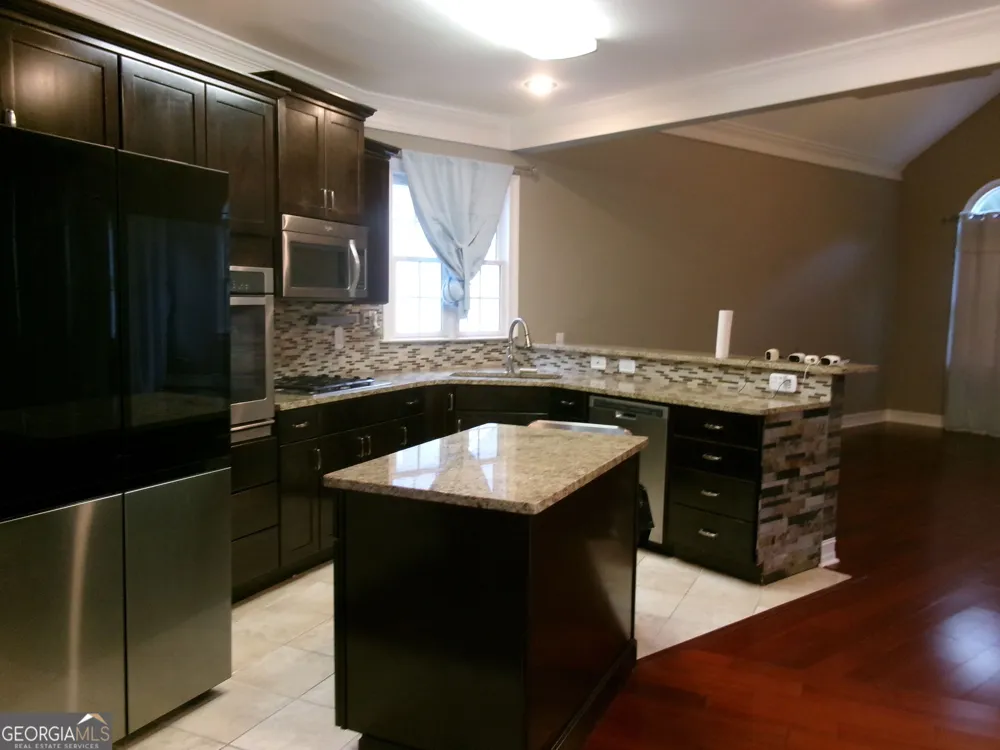 910 Woodward Park DR Suwanee, GA 30024