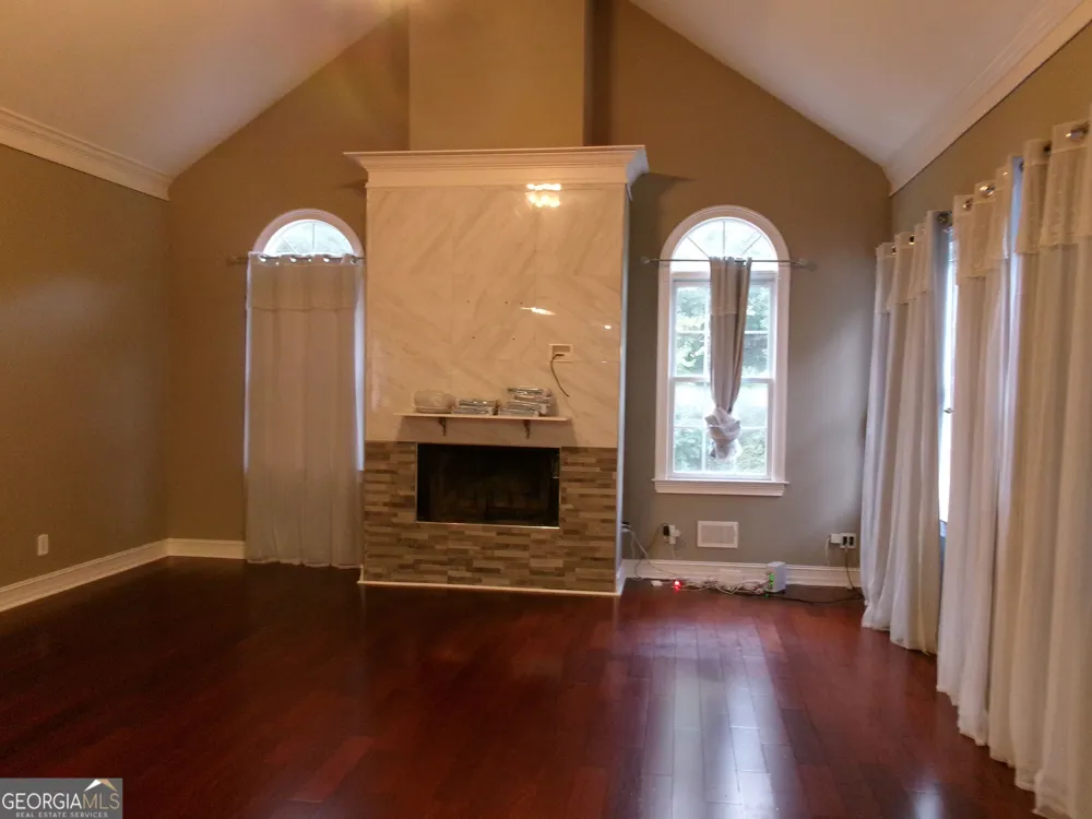 910 Woodward Park DR Suwanee, GA 30024