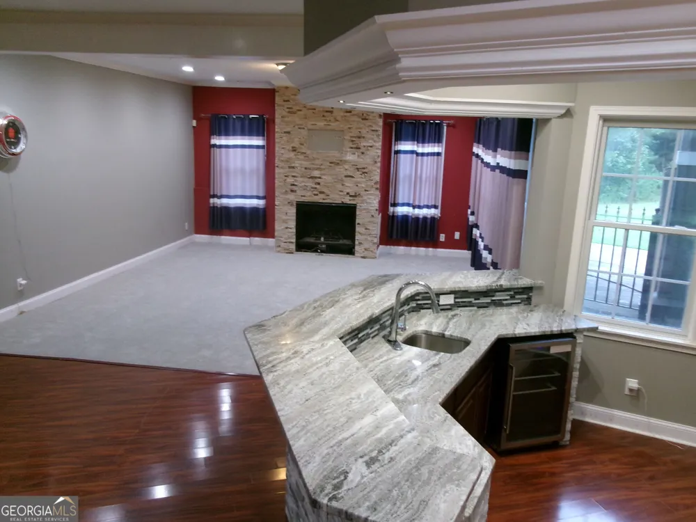 910 Woodward Park DR Suwanee, GA 30024