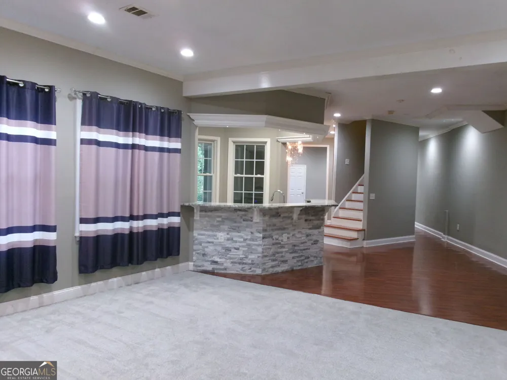 910 Woodward Park DR Suwanee, GA 30024