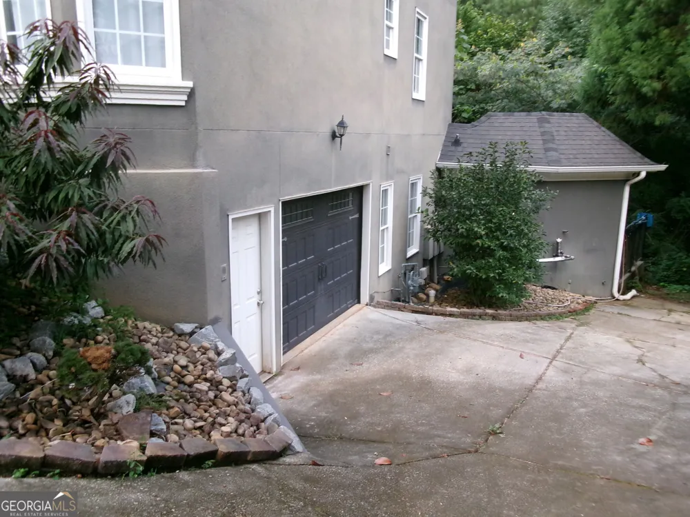910 Woodward Park DR Suwanee, GA 30024